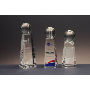 Trofeo de cristal con bola del mundo | Trofeo torre de cristal 2
