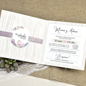 Invitación de boda con flores 2