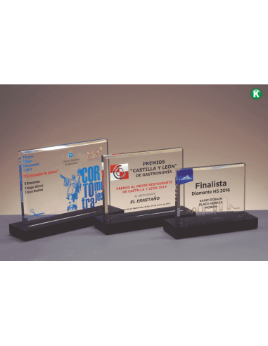 Placa de Metacrilato con Peana