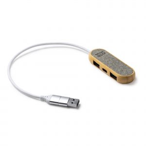 Puerto USB de RPET y bambú