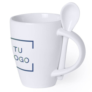 Taza blanca con cuchara