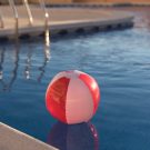 Balón de playa con rayas