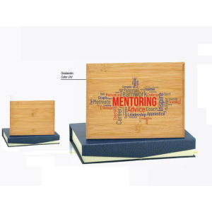 Placa de Madera de Bambú Personalizada: El Toque Distintivo para tus Reconocimientos 2