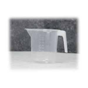 Jarra medidora de 1L: La herramienta esencial para tu jardín 2