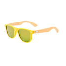 Gafas de sol de colores y patillas de bambú personalizables