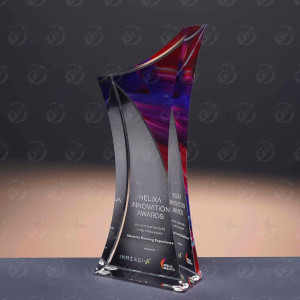 Trofeo de metacrilato curvado 2