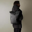 Mochila roll top impermeable para portátil