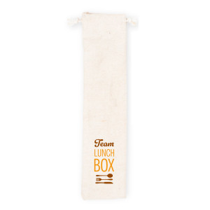 Juego de cubiertos de acero inox con mangos de madera