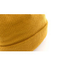 Gorro de punto elástico con dobladillo