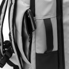 Mochila de viaje extensible de piel sintética
