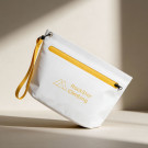 Neceser impermeable con cremallera y cinta de color