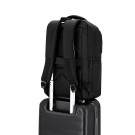 Mochila de viaje premium con doble bolsillo frontal 20L